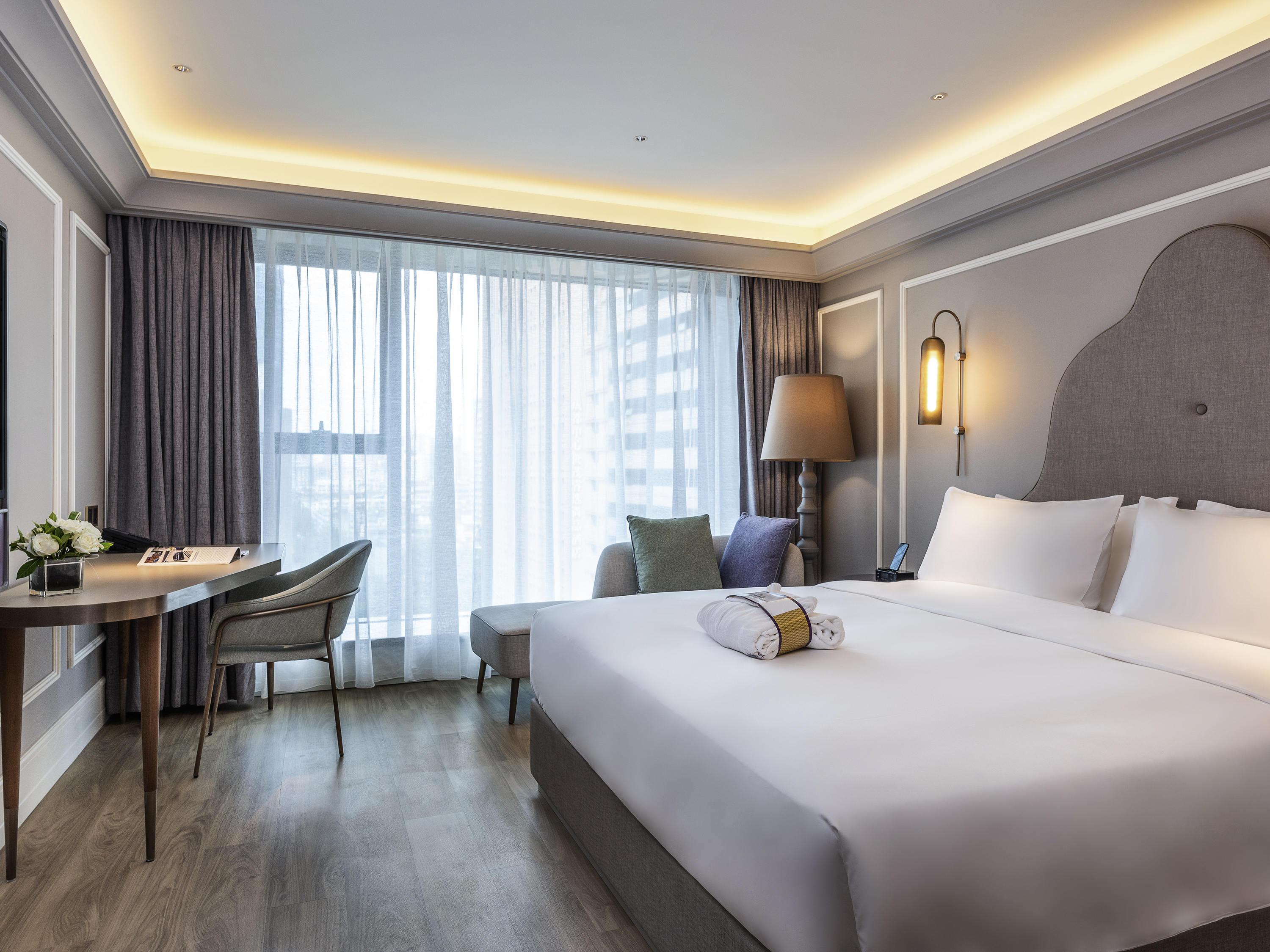 Mercure Chengdu Chunxi Exterior photo