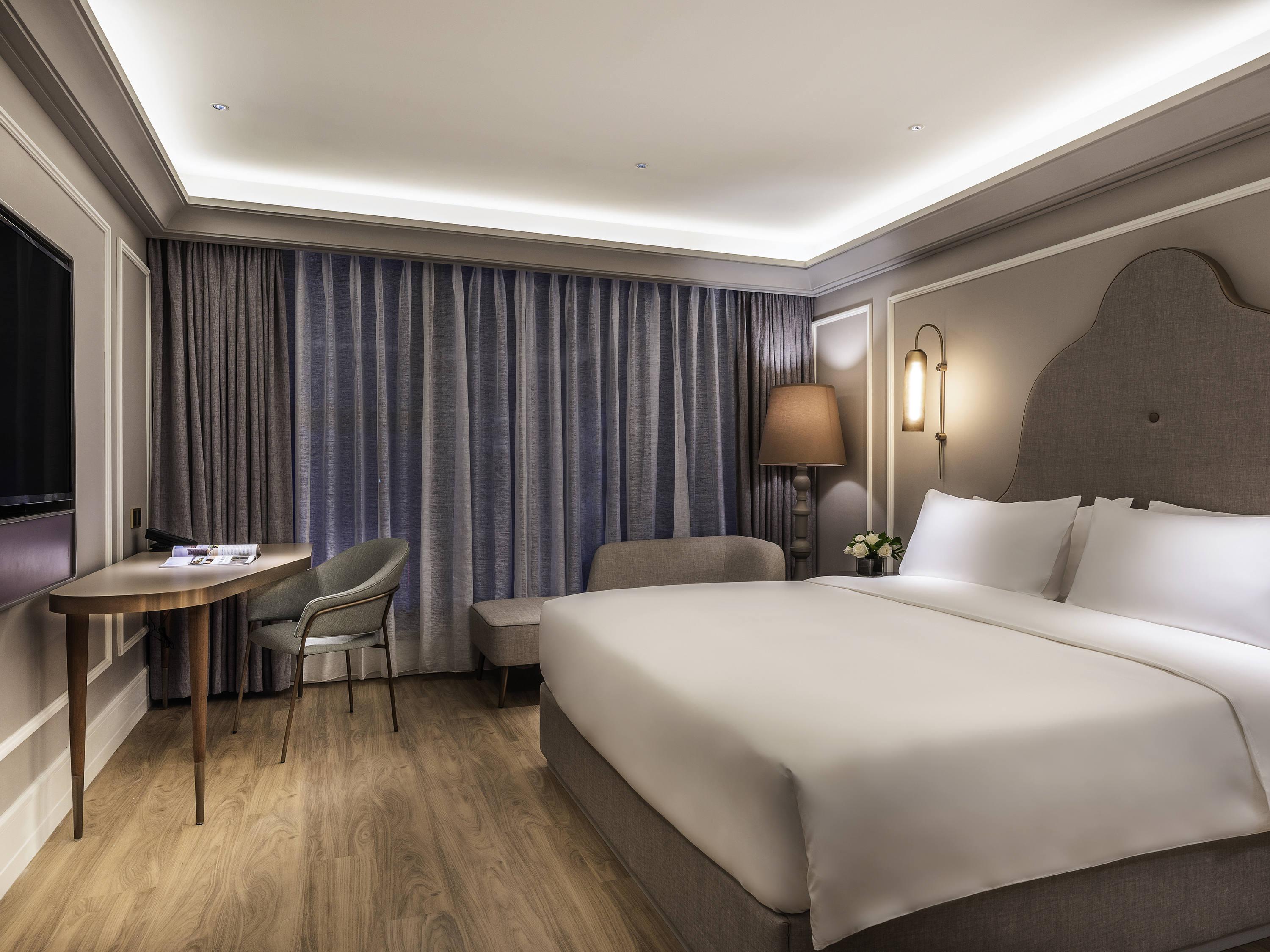 Mercure Chengdu Chunxi Exterior photo