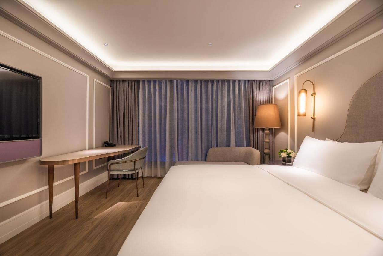 Mercure Chengdu Chunxi Exterior photo